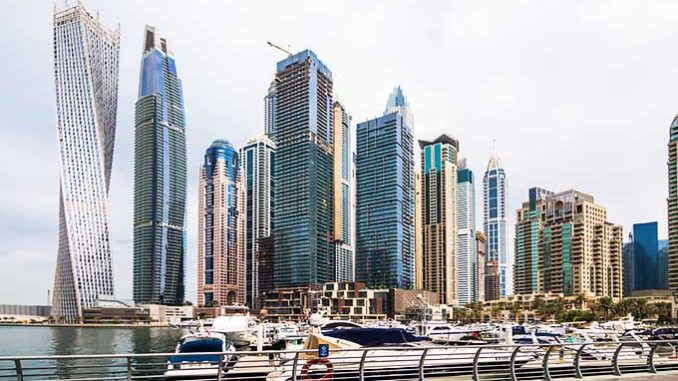 Auto-école à Dubaï : Apprenez à conduire sur un véhicule de prestige